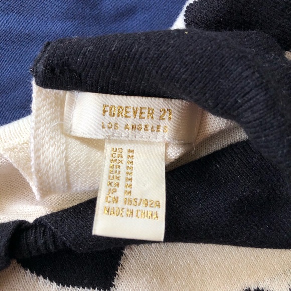 Sweater heart top - Picture 3 of 4